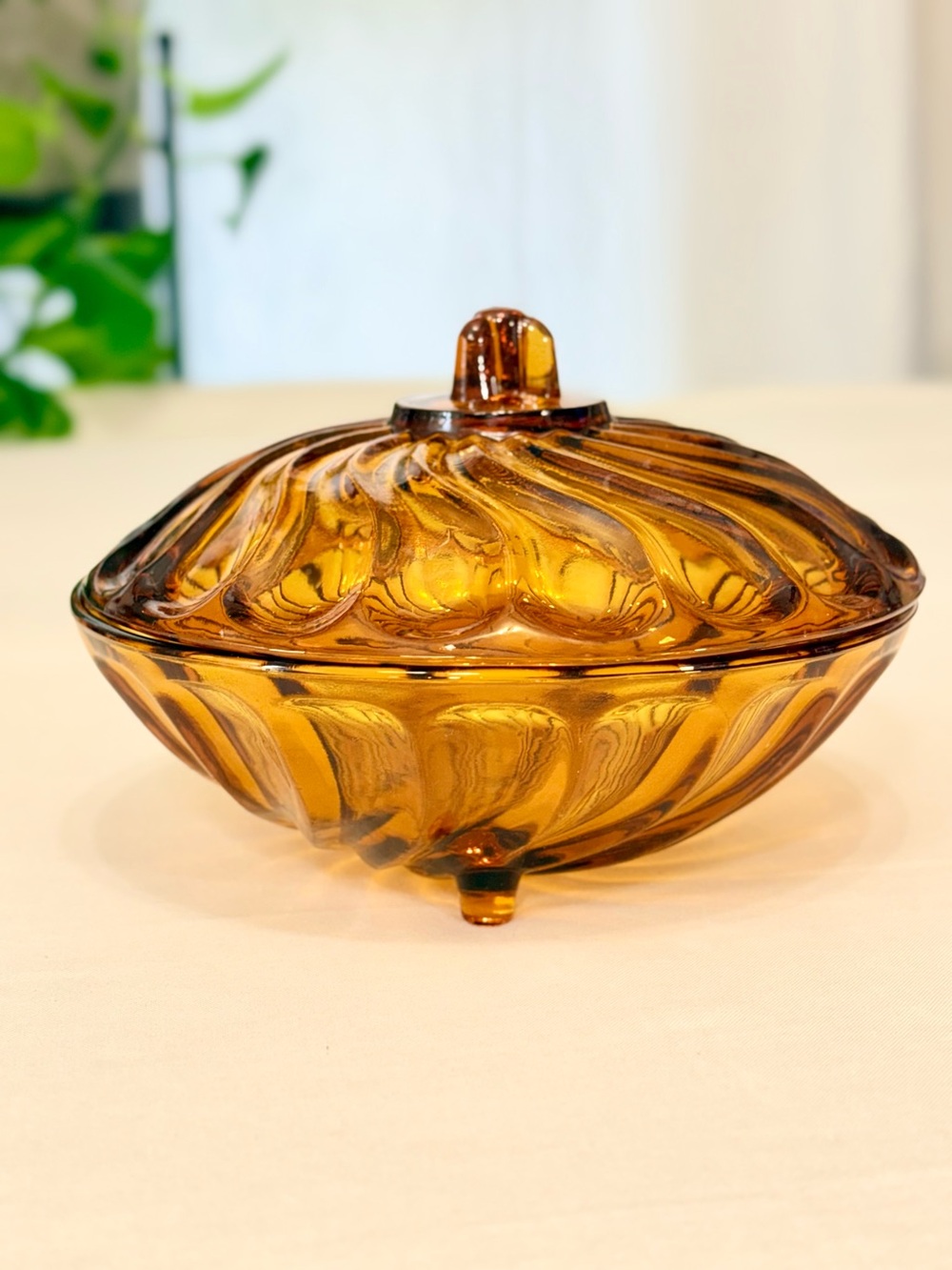 Vintage Nadir Figueiredo Amber Glass Lidded Candy Dish - Picture 3 of 13